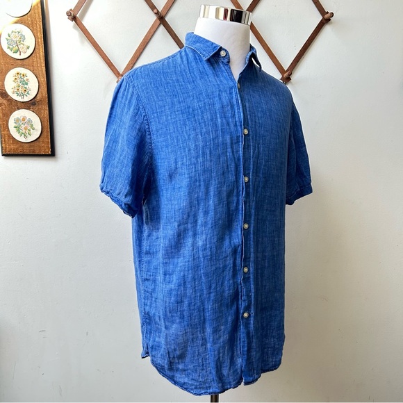 Banana Republic Linen Camden Fit Button Up Shirt - Picture 4 of 10